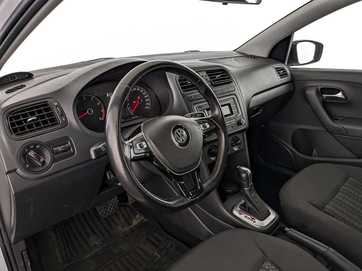 Volkswagen Polo б/у, 2019, Автоматическая. Фото: #13
