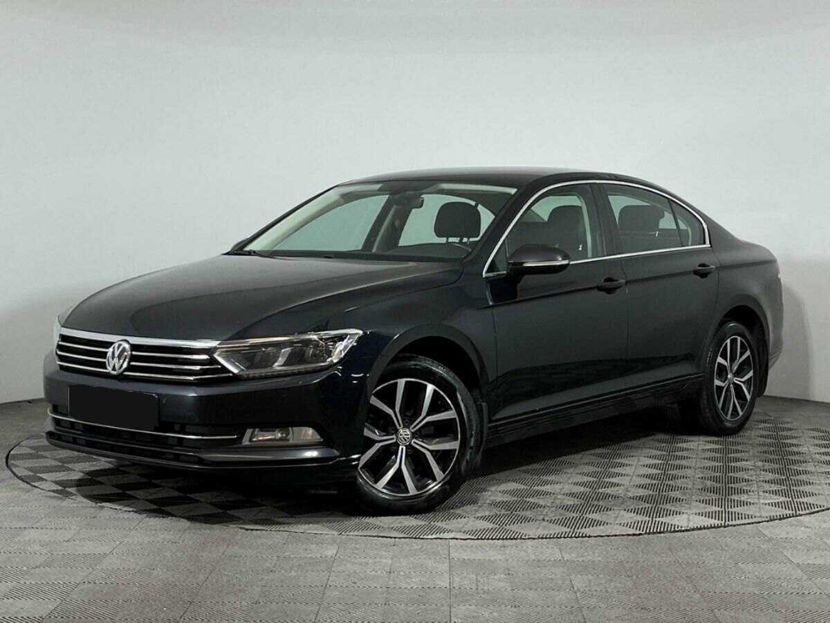 Volkswagen Passat б/у, 2018, Роботизированная. Фото: #0