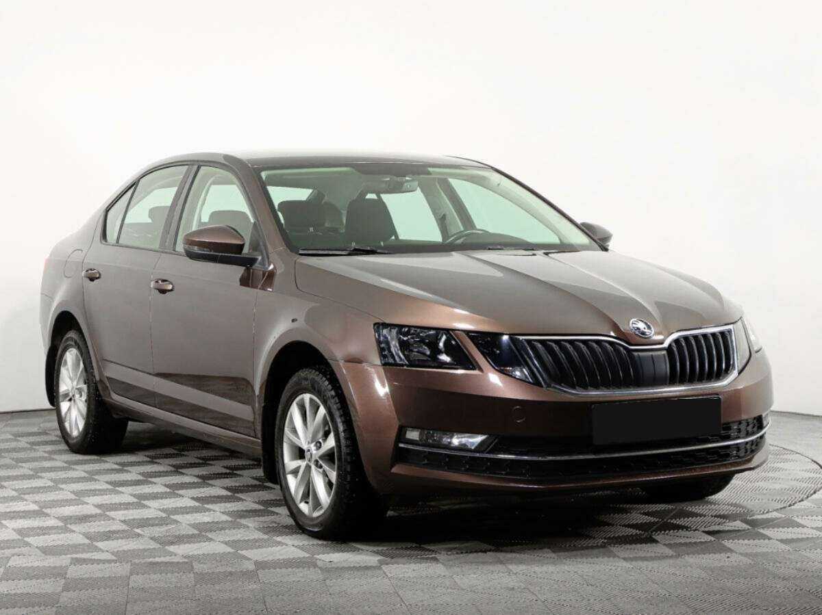 Skoda Octavia б/у, 2017, Автоматическая. Фото: #2