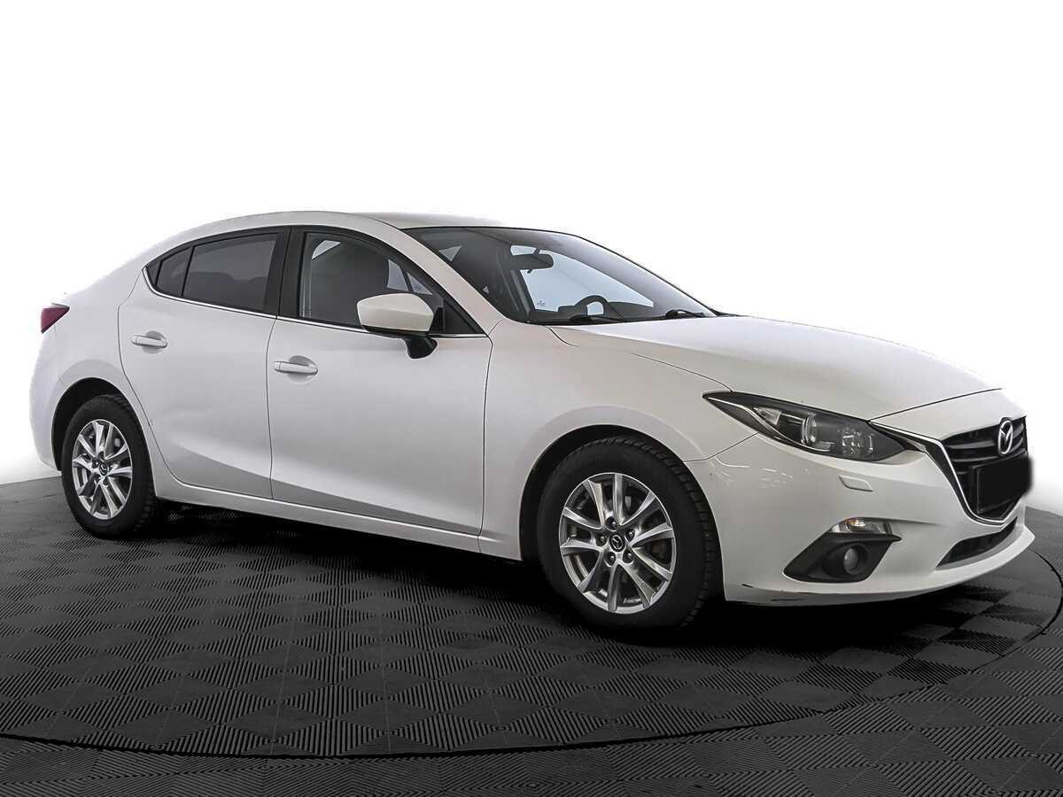Mazda 3 б/у, 2015, Автоматическая. Фото: #2