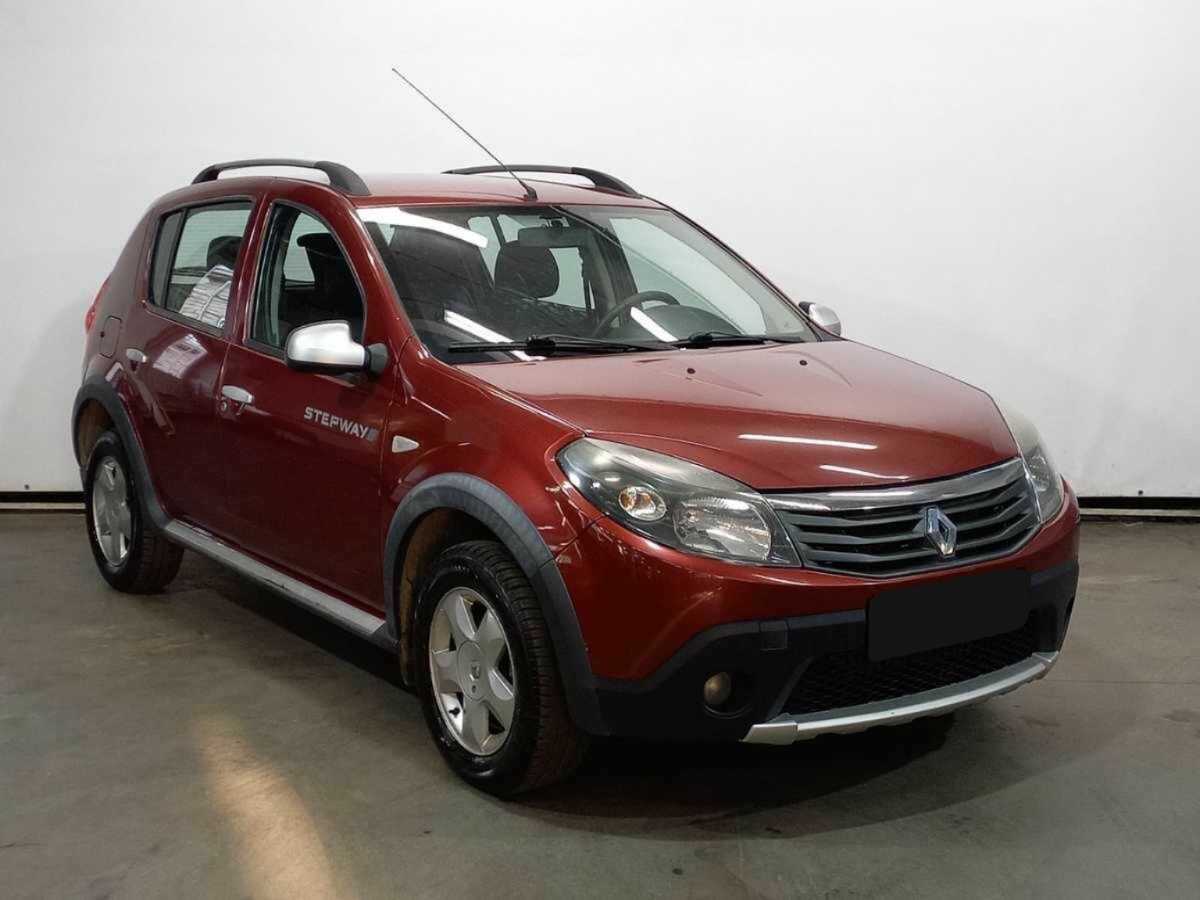 Renault Sandero б/у, 2012, Механическая. Фото: #2
