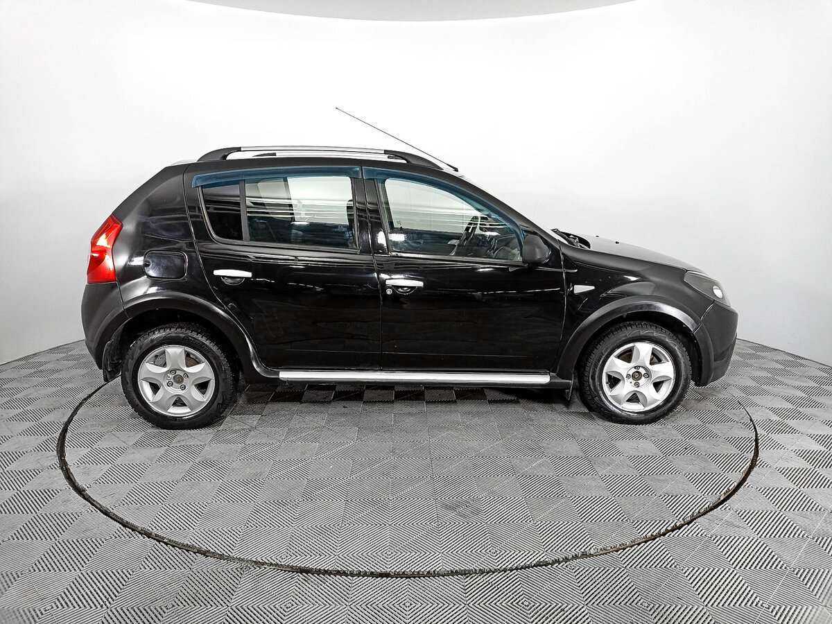 Renault Sandero б/у, 2013, Механическая. Фото: #3