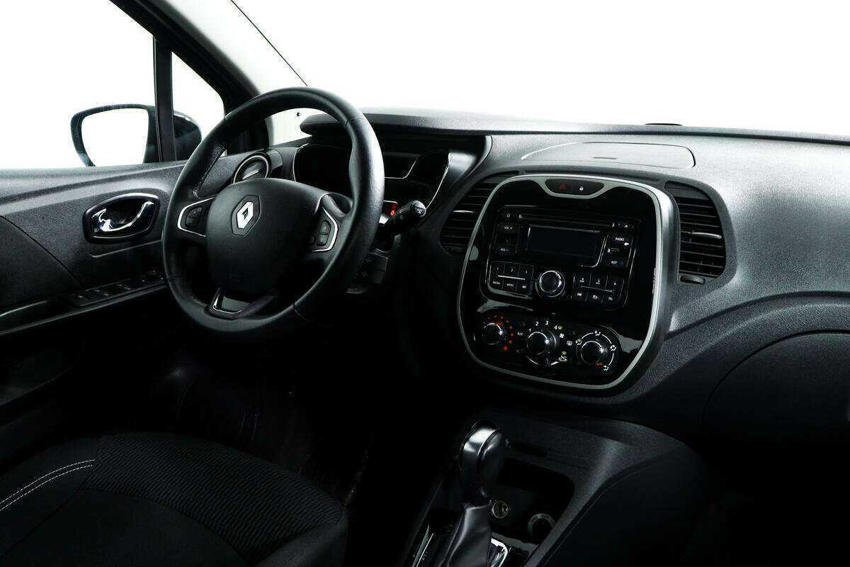 Renault Kaptur б/у, 2016, Автоматическая. Фото: #8