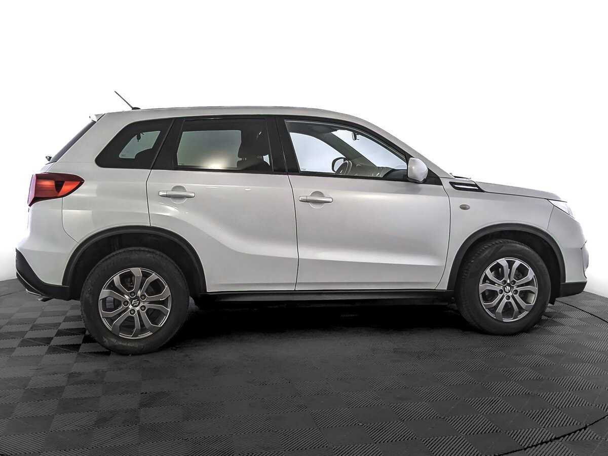 Suzuki Vitara б/у, 2020, Автоматическая. Фото: #3