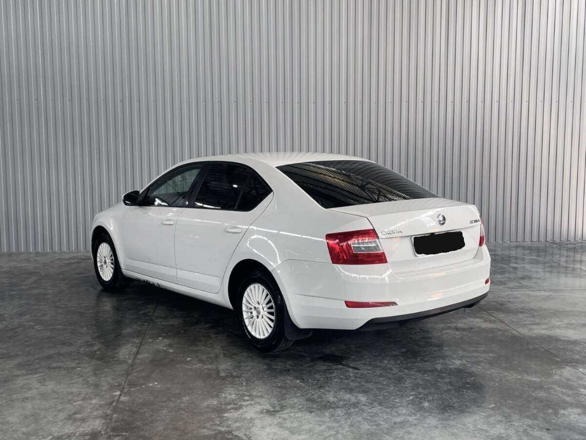 Skoda Octavia б/у, 2013, Механическая. Фото: #6