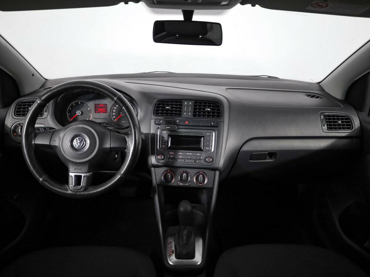 Volkswagen Polo б/у, 2013, Автоматическая. Фото: #7