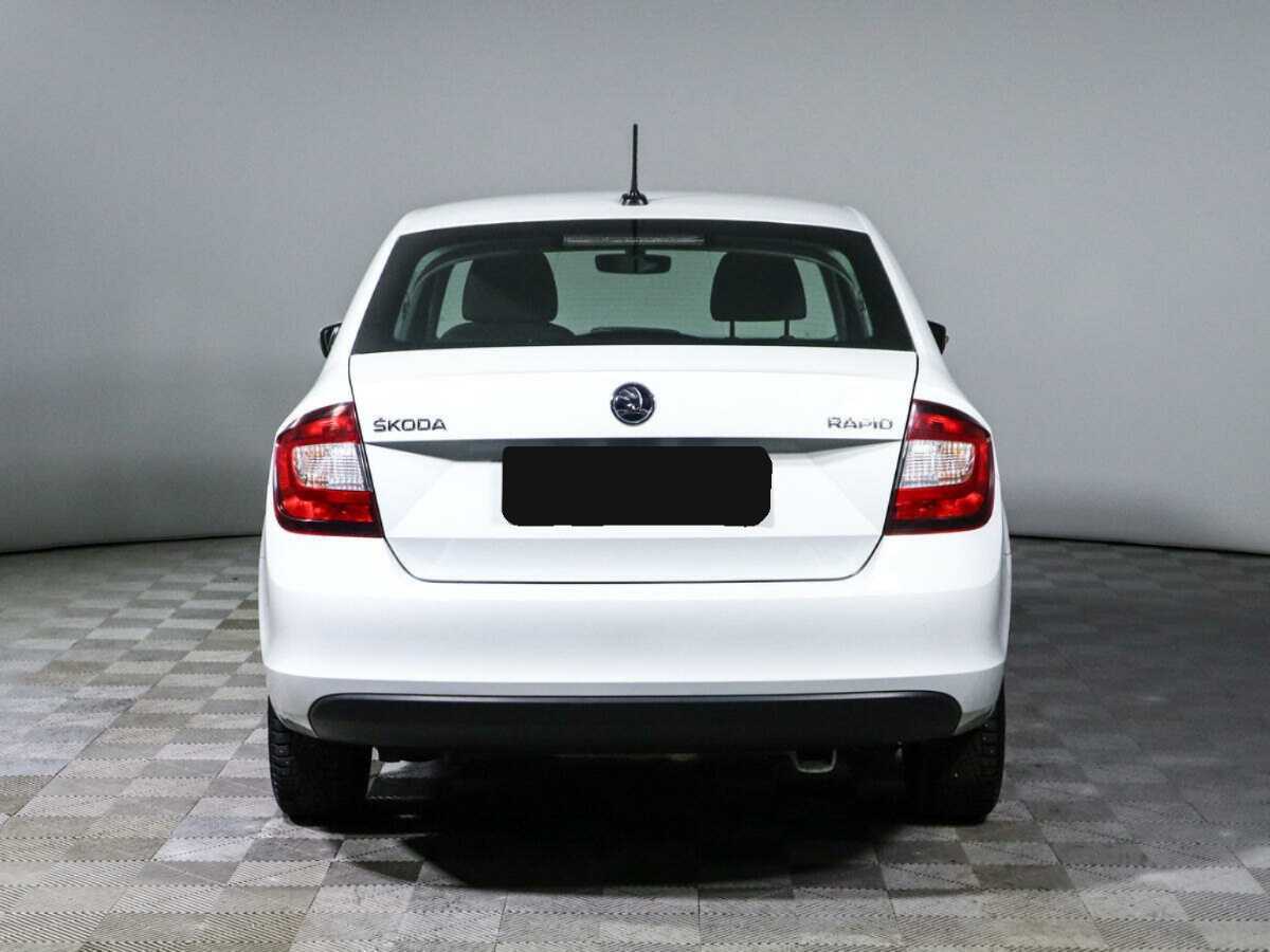 Skoda Rapid б/у, 2019, Механическая. Фото: #4