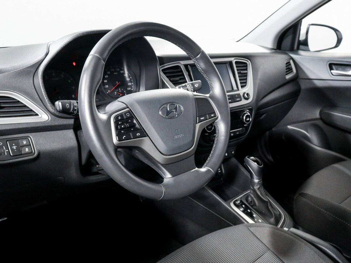 Hyundai Solaris б/у, 2019, Автоматическая. Фото: #12