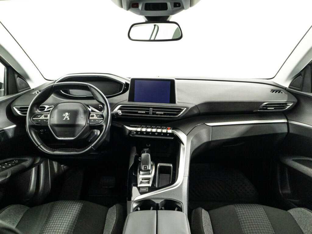 Peugeot 3008 б/у, 2017, Автоматическая. Фото: #12
