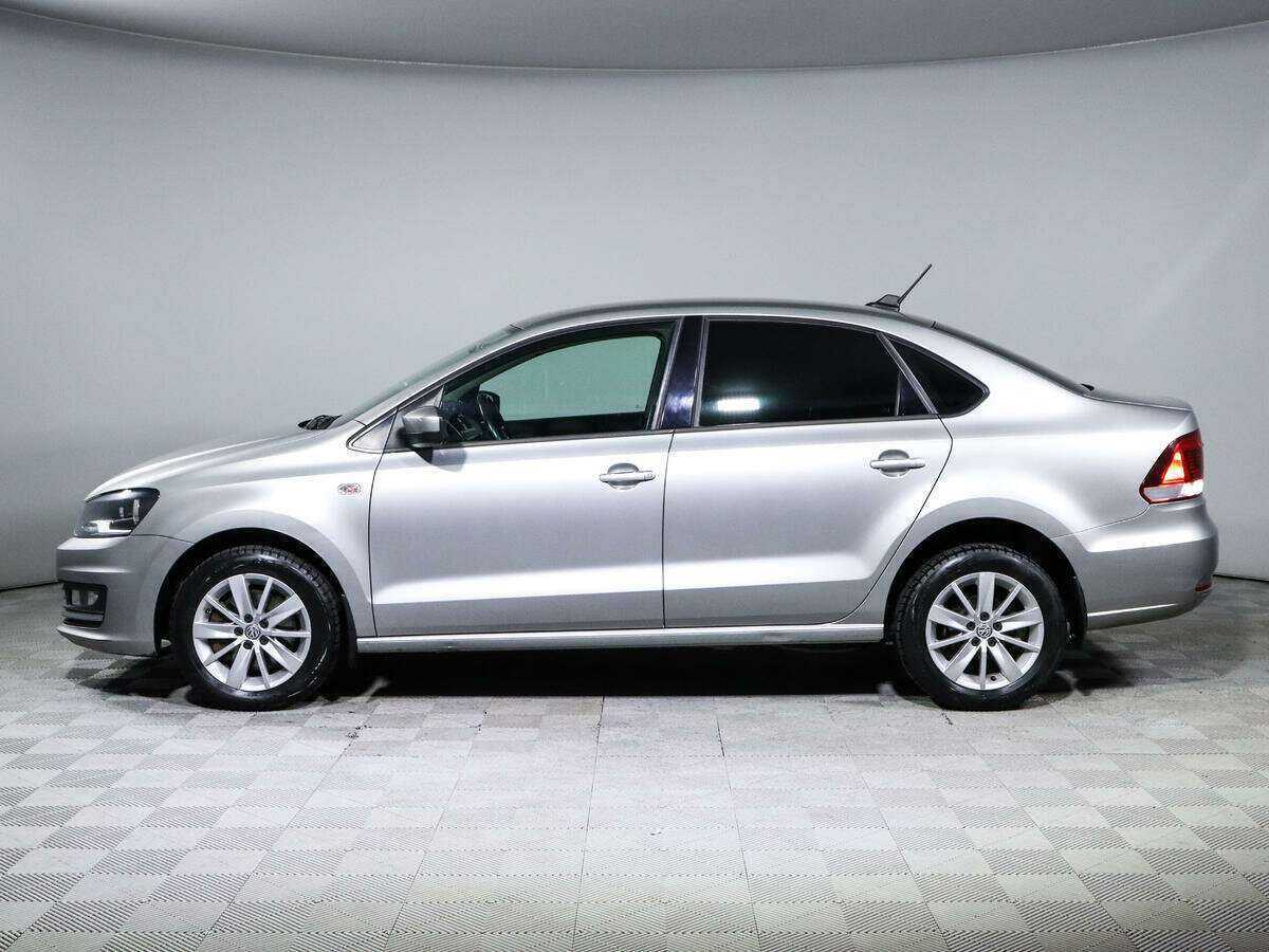 Volkswagen Polo б/у, 2017, Автоматическая. Фото: #6