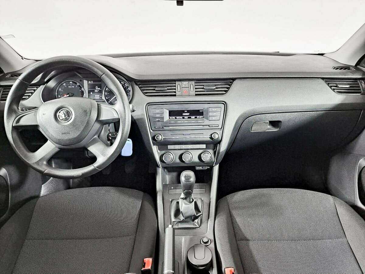 Skoda Octavia б/у, 2014, Механическая. Фото: #11