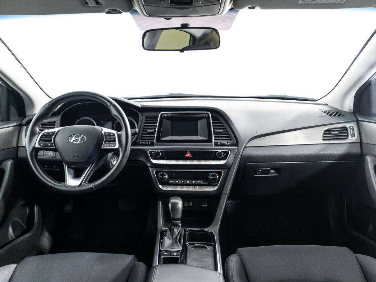 Hyundai Sonata б/у, 2018, Автоматическая. Фото: #12