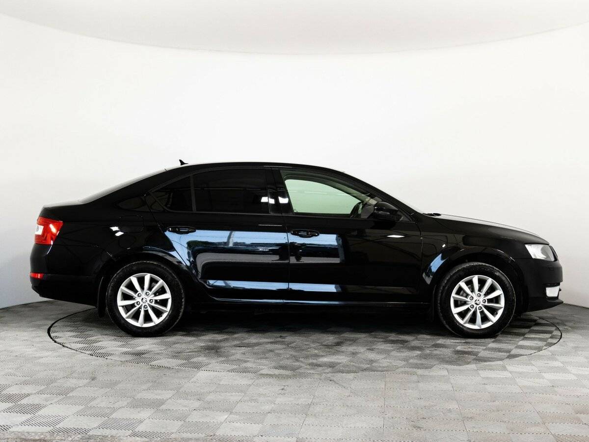 Skoda Octavia б/у, 2013, Механическая. Фото: #3