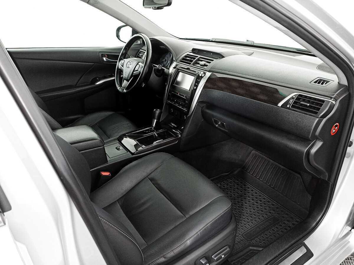 Toyota Camry б/у, 2015, Автоматическая. Фото: #6