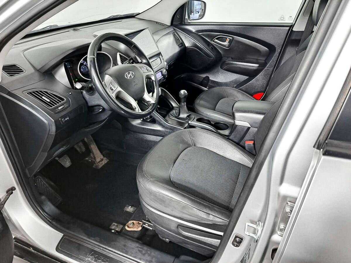 Hyundai ix35 б/у, 2013, Механическая. Фото: #10