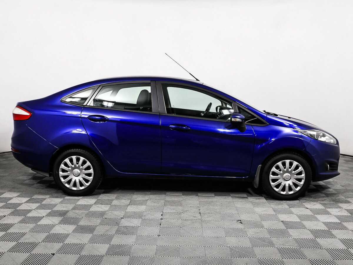 Ford Fiesta б/у, 2015, Механическая. Фото: #3