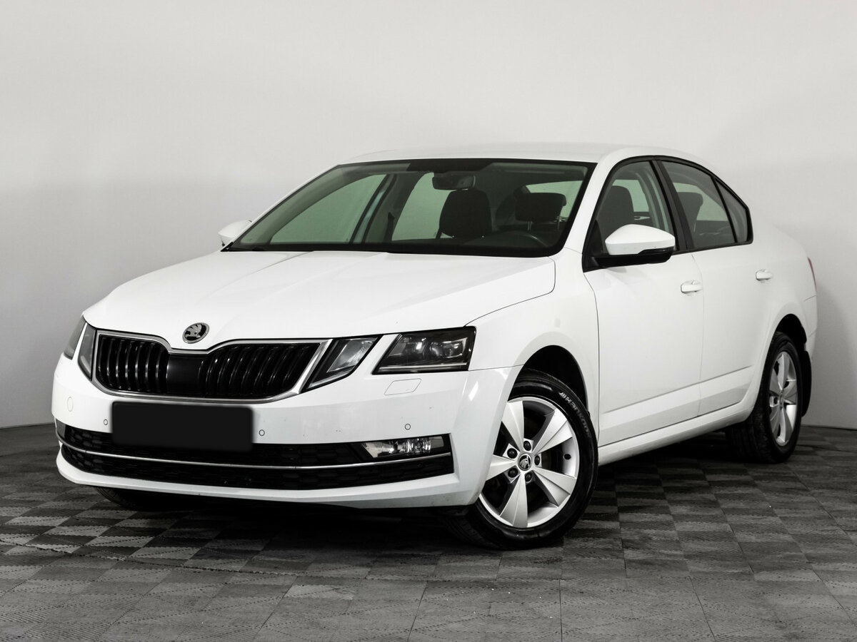 Skoda Octavia б/у, 2017, Роботизированная. Фото: #0