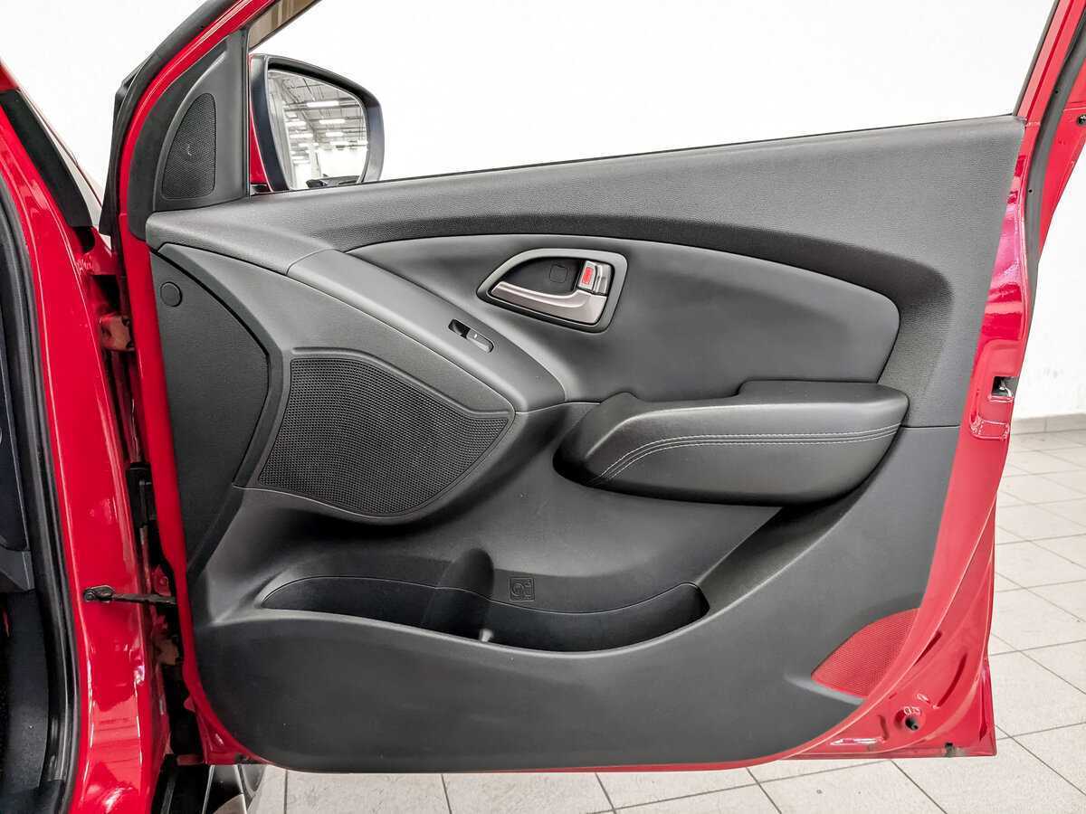 Hyundai ix35 б/у, 2013, Автоматическая. Фото: #20