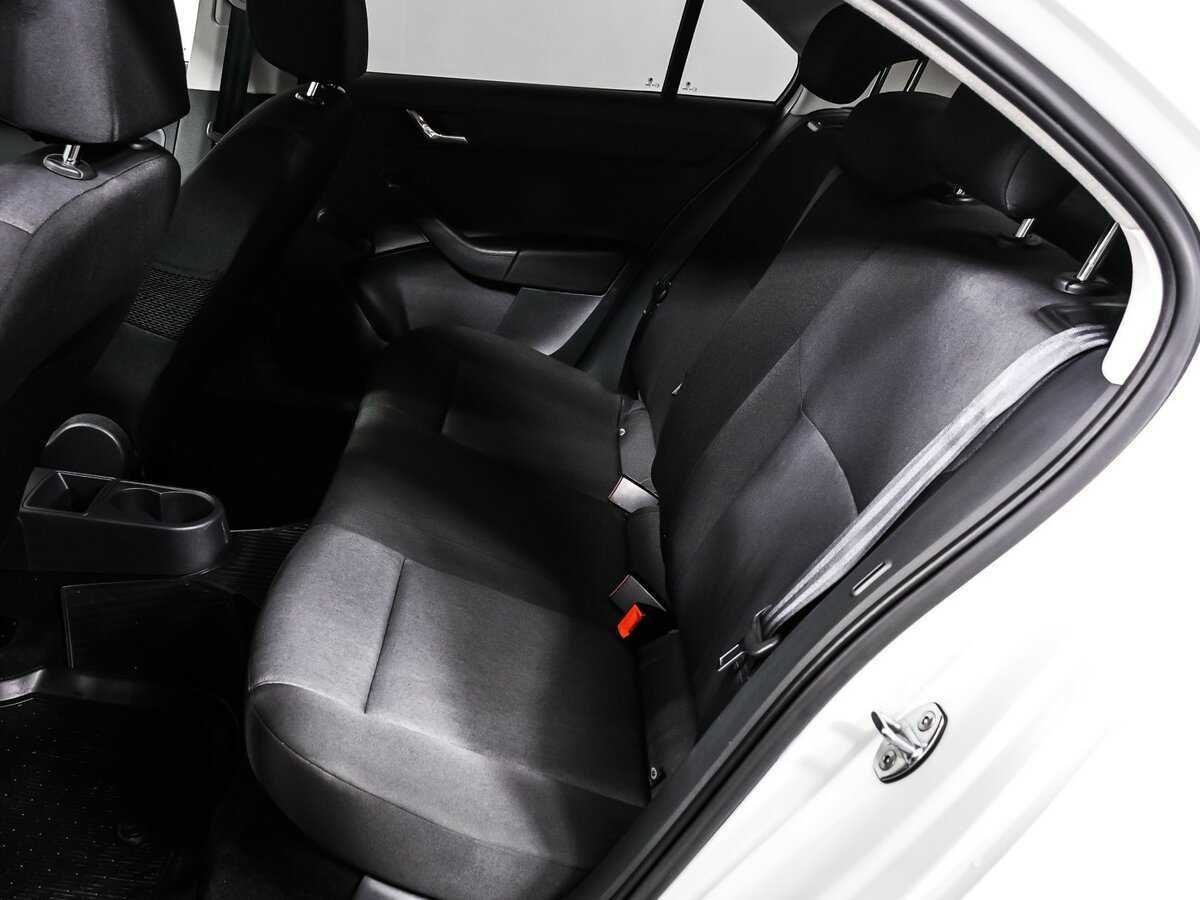 Skoda Rapid б/у, 2017, Механическая. Фото: #10