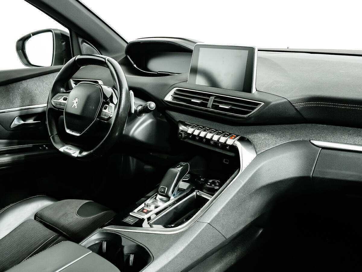 Peugeot 3008 б/у, 2017, Автоматическая. Фото: #7