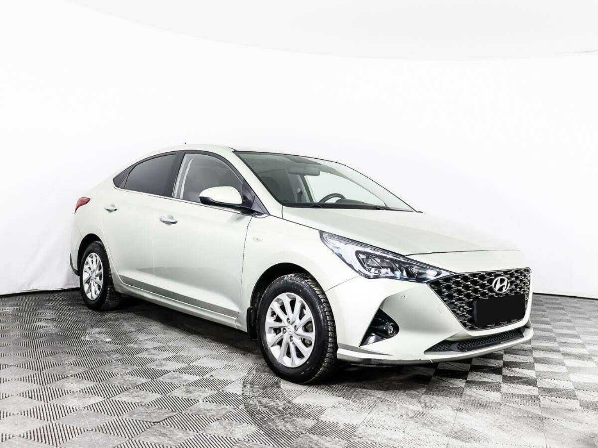 Hyundai Solaris б/у, 2020, Автоматическая. Фото: #2