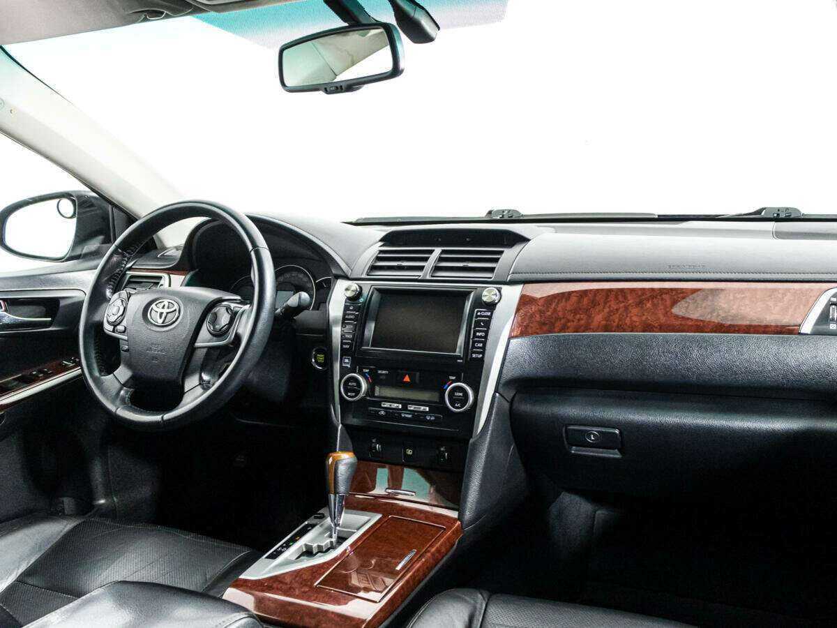 Toyota Camry б/у, 2012, Автоматическая. Фото: #8
