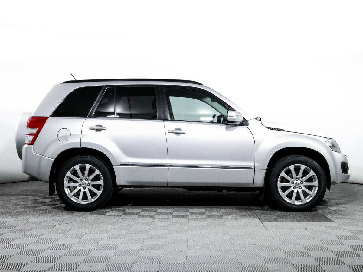 Suzuki Grand Vitara б/у, 2013, Автоматическая. Фото: #3