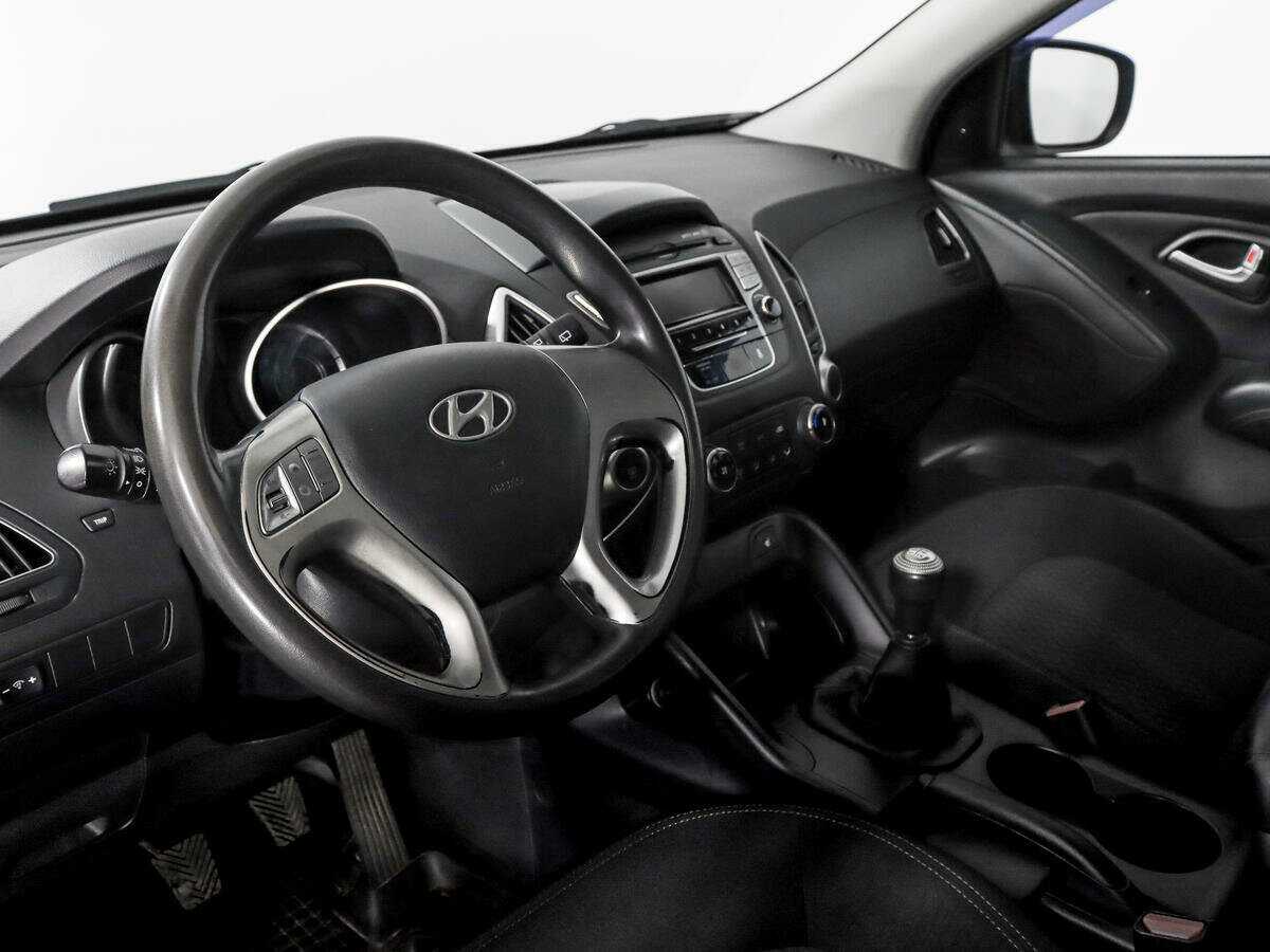 Hyundai ix35 б/у, 2012, Механическая. Фото: #5