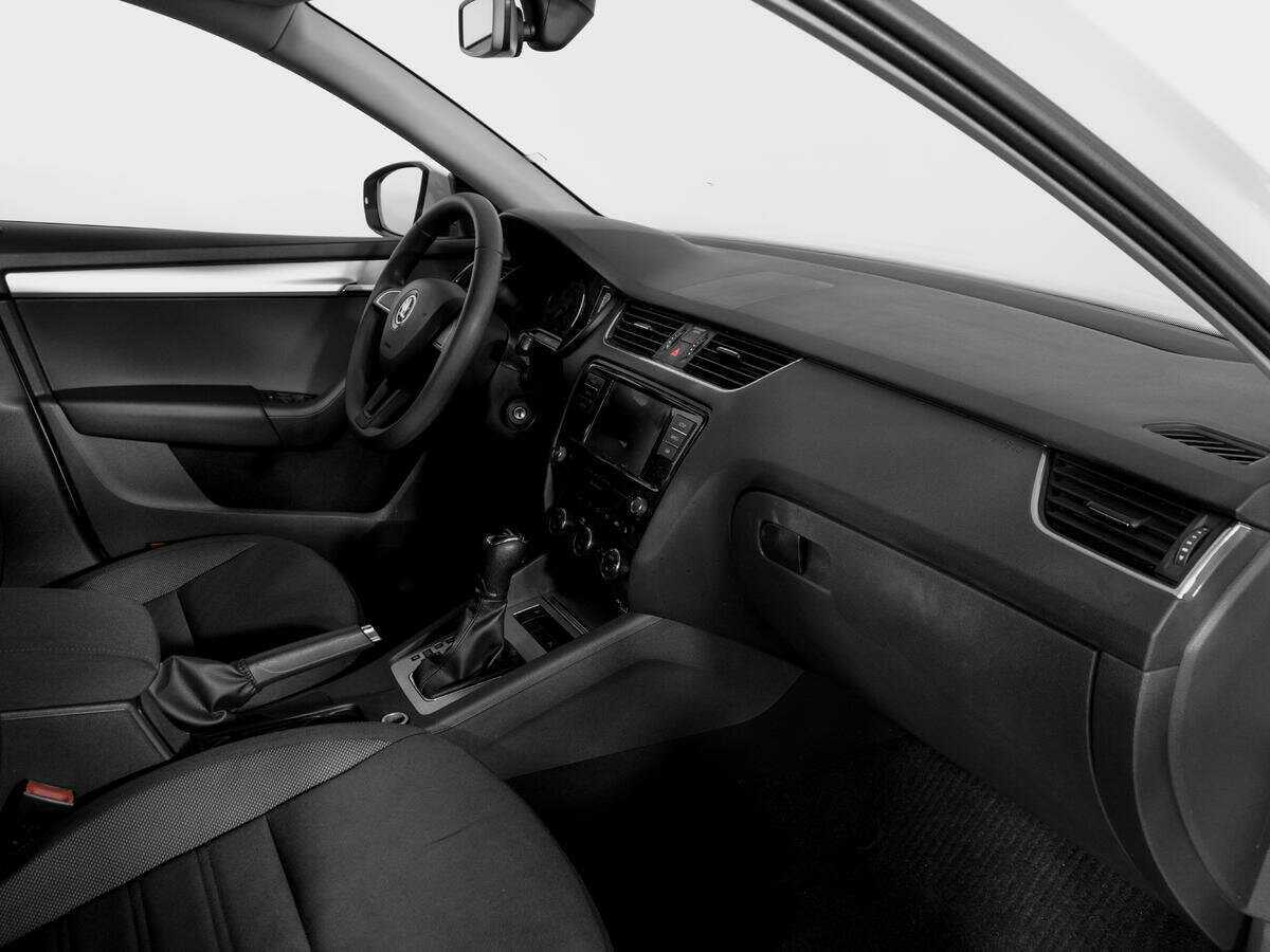 Skoda Octavia б/у, 2019, Автоматическая. Фото: #8