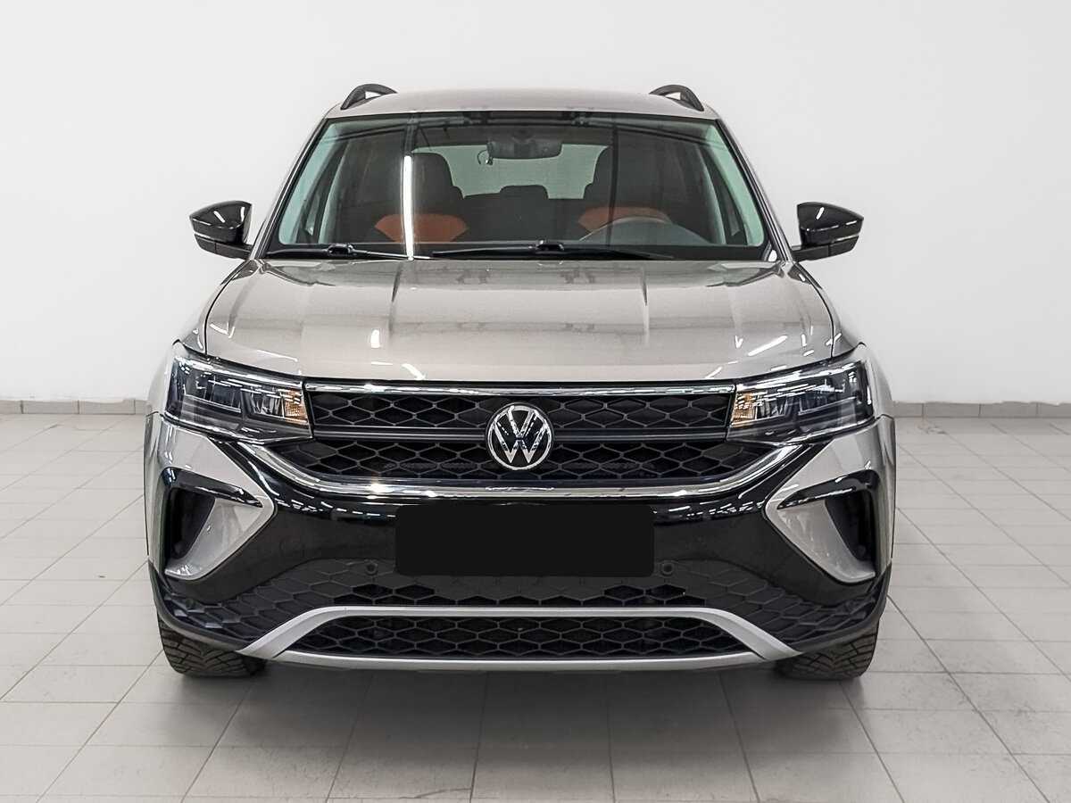 Volkswagen Taos б/у, 2021, Автоматическая. Фото: #1