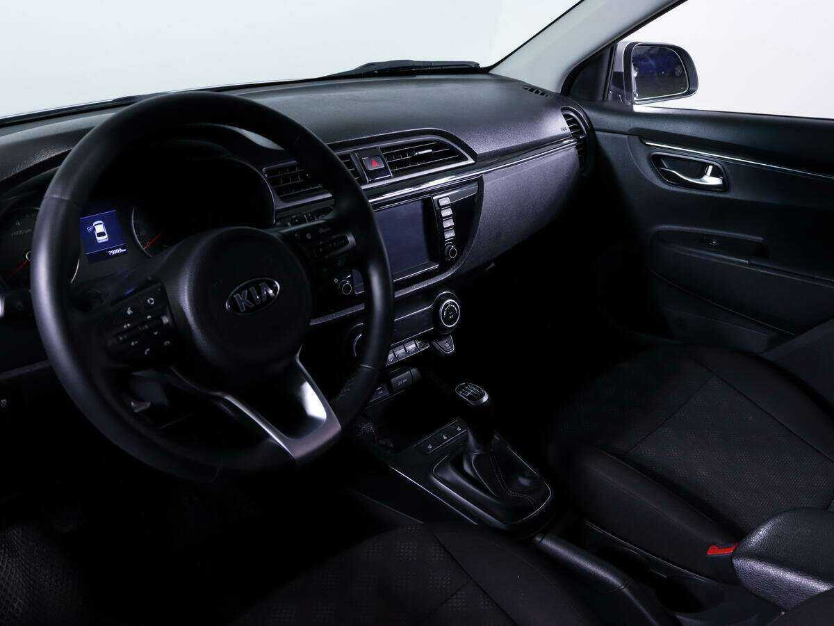 Kia Rio б/у, 2018, Механическая. Фото: #12