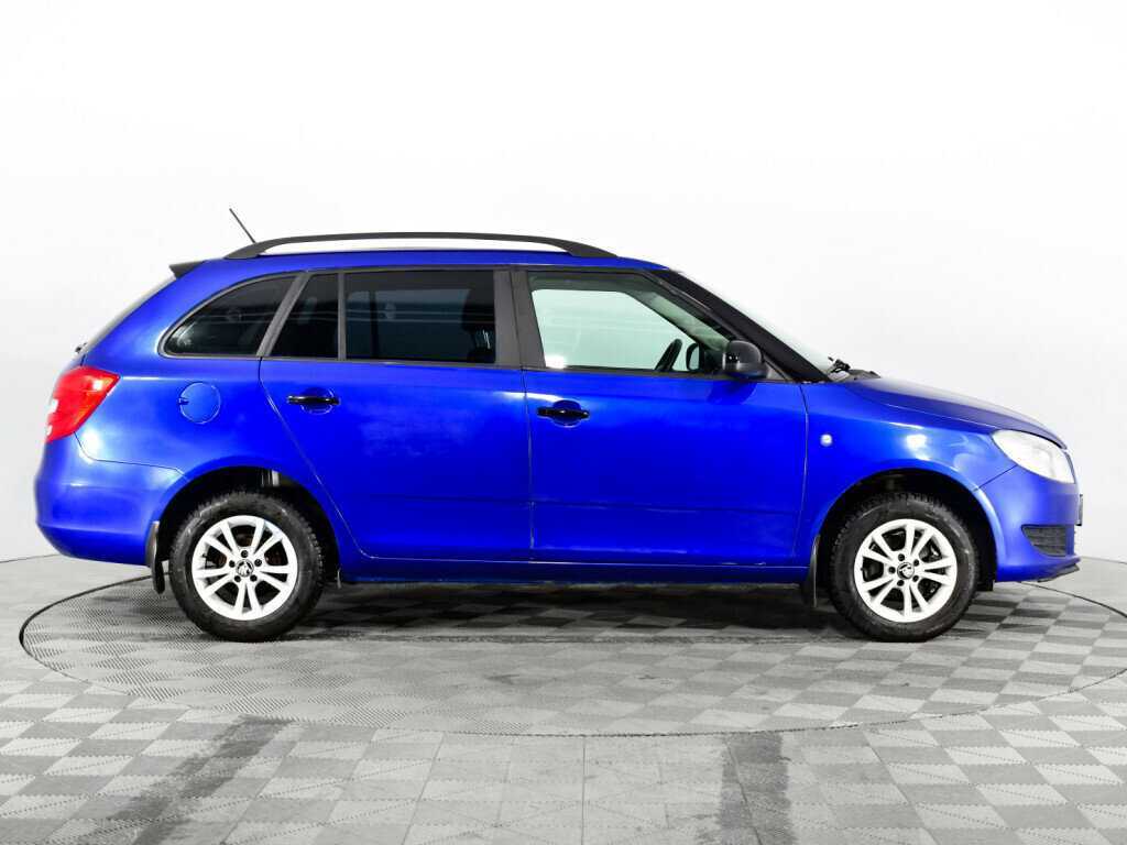Skoda Fabia б/у, 2014, Механическая. Фото: #3
