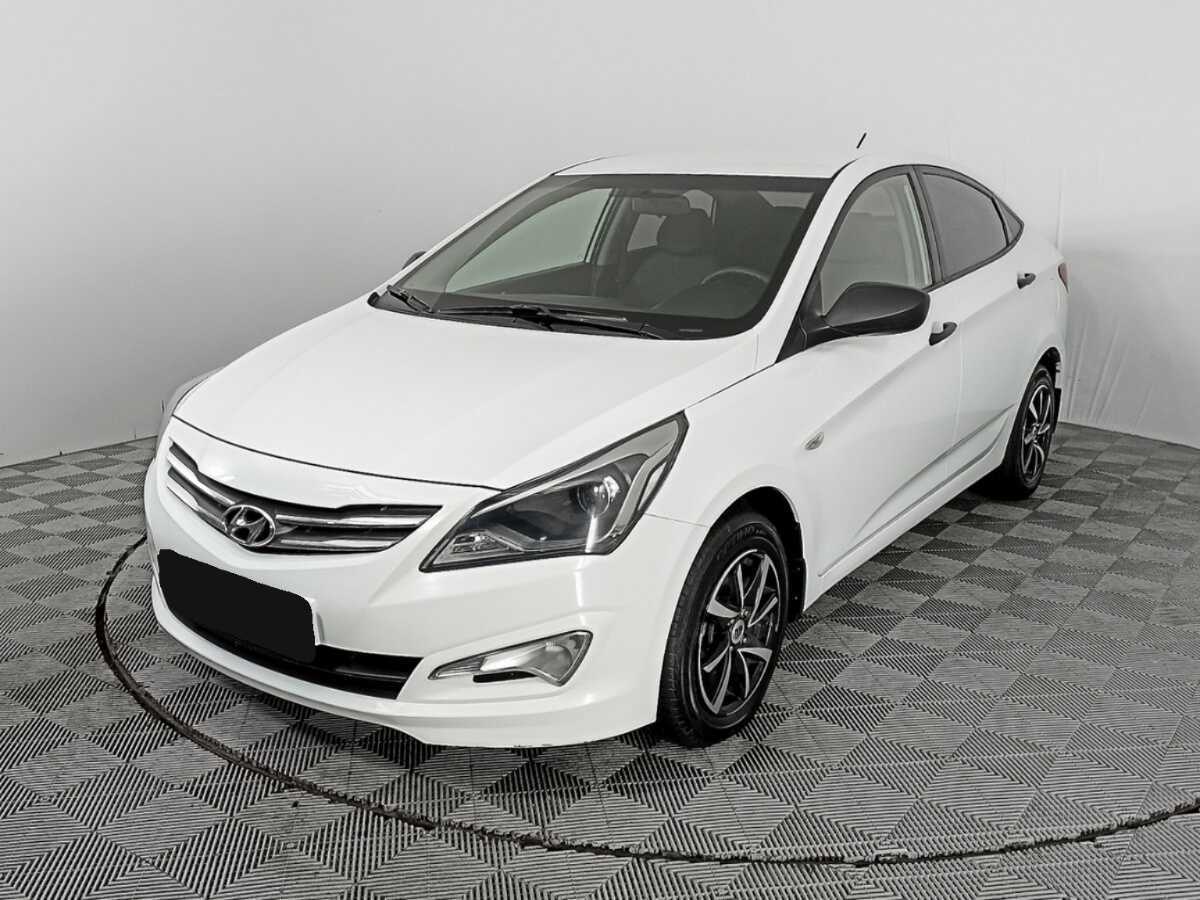 Hyundai Solaris б/у, 2015, Механическая. Фото: #0