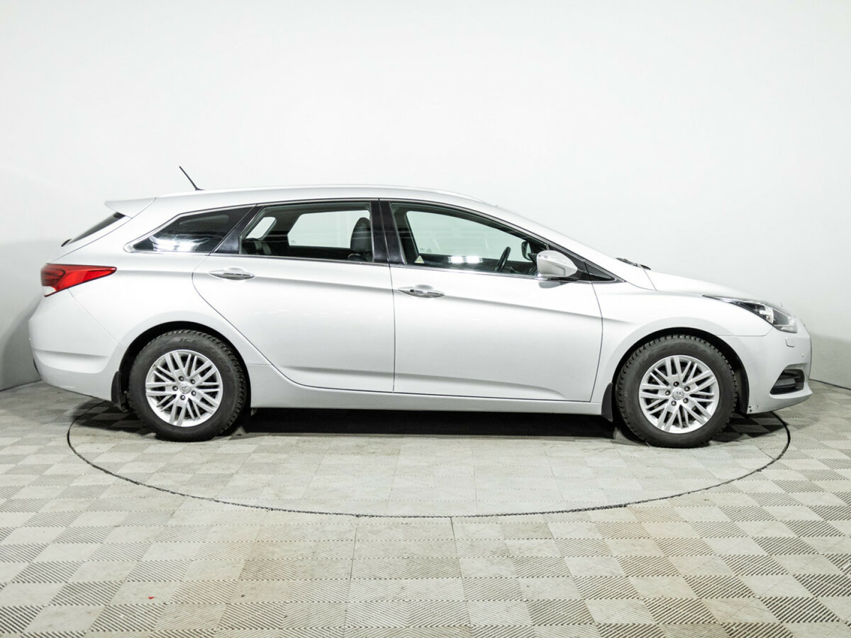 Hyundai i40 б/у, 2017, Автоматическая. Фото: #3
