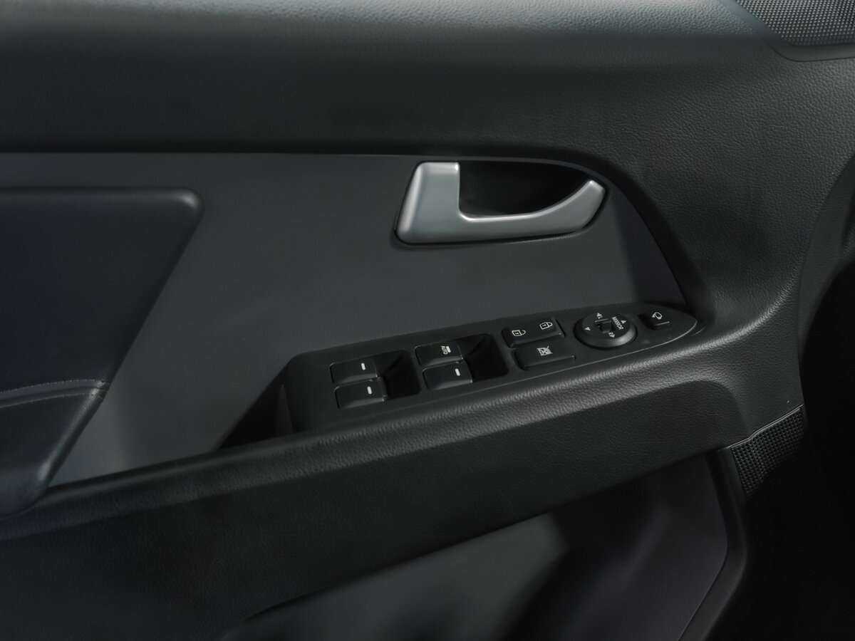 Kia Sportage б/у, 2012, Автоматическая. Фото: #12