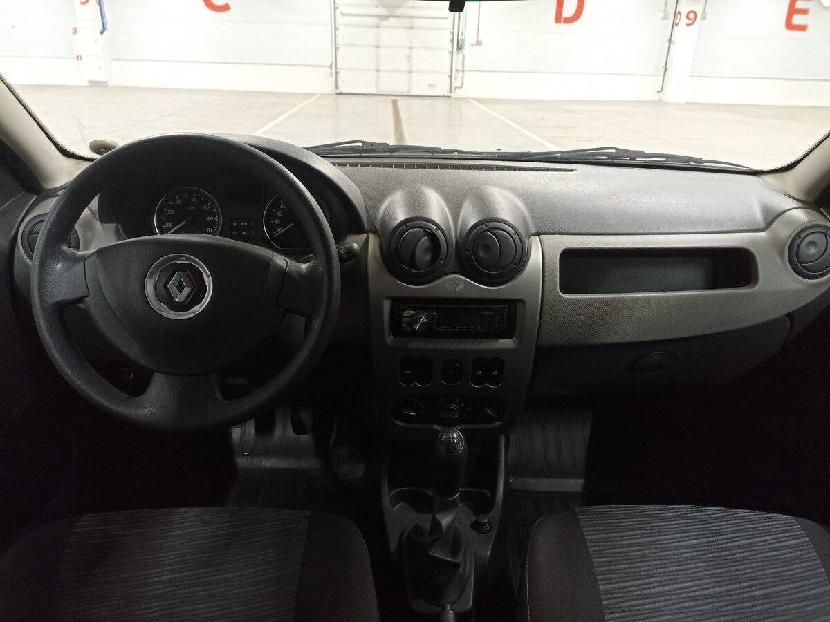 Renault Sandero б/у, 2013, Механическая. Фото: #13