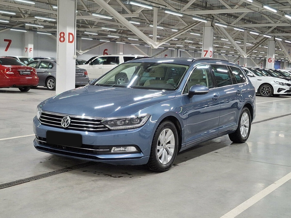 Volkswagen Passat б/у, 2018, Роботизированная. Фото: #0