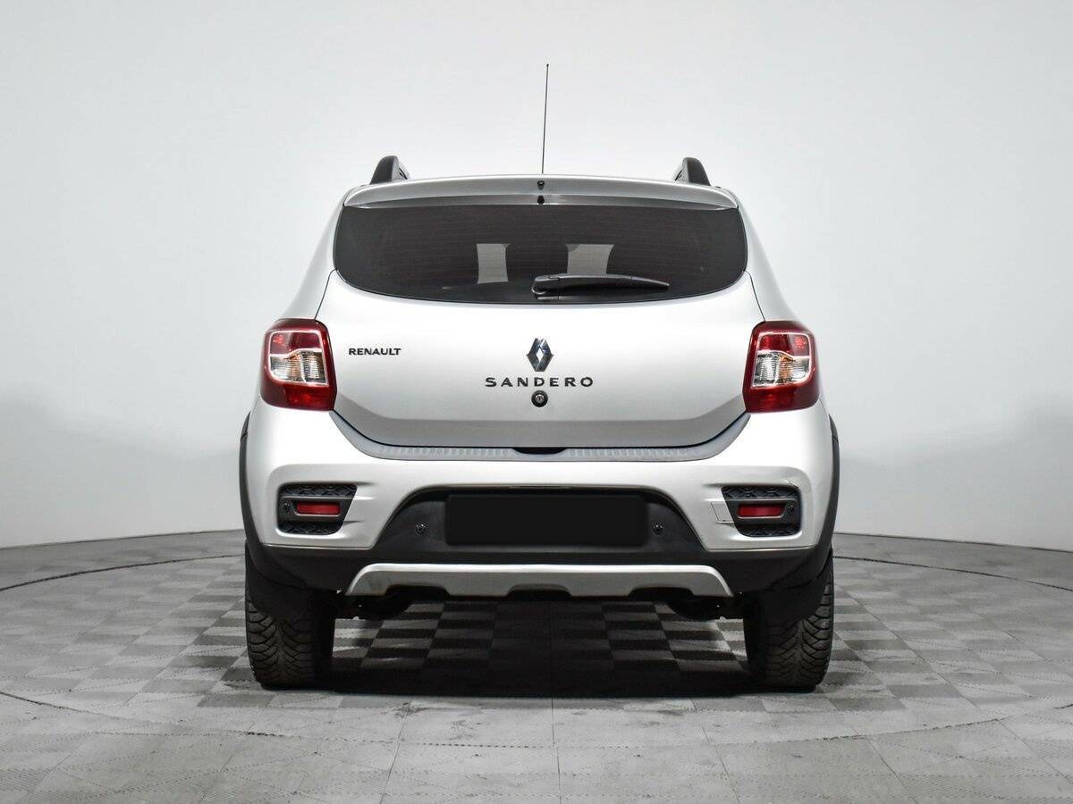 Renault Sandero б/у, 2017, Автоматическая. Фото: #5