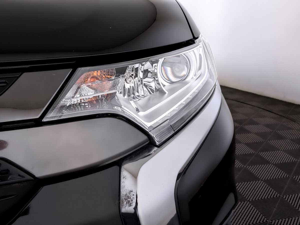 Mitsubishi Outlander б/у, 2021, Вариатор. Фото: #16