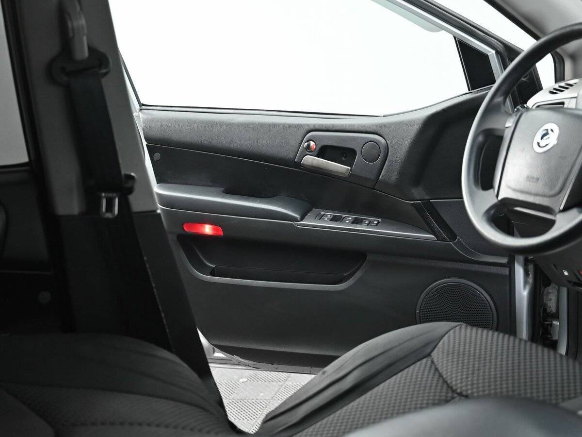 SsangYong Kyron б/у, 2013, Автоматическая. Фото: #6