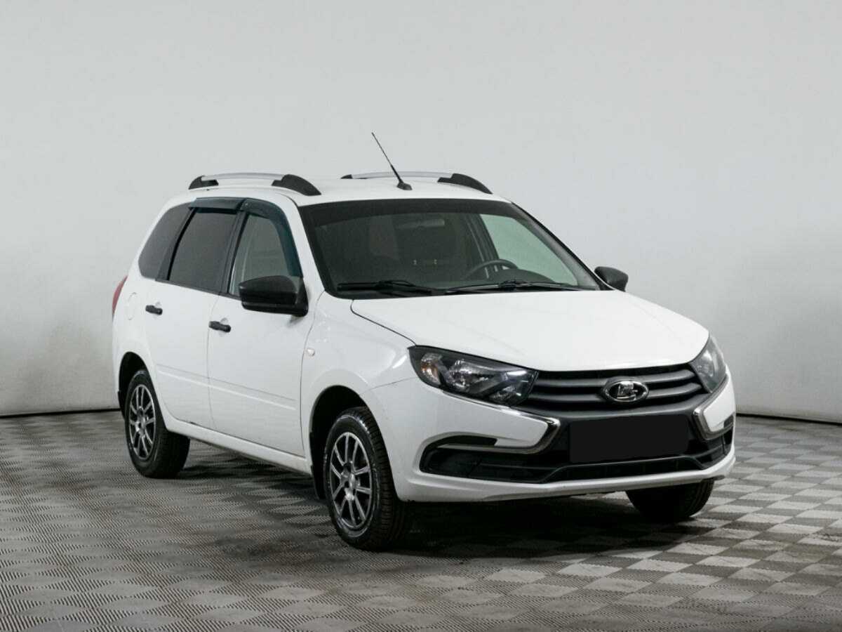 Lada (ВАЗ) Granta б/у, 2018, Механическая. Фото: #2