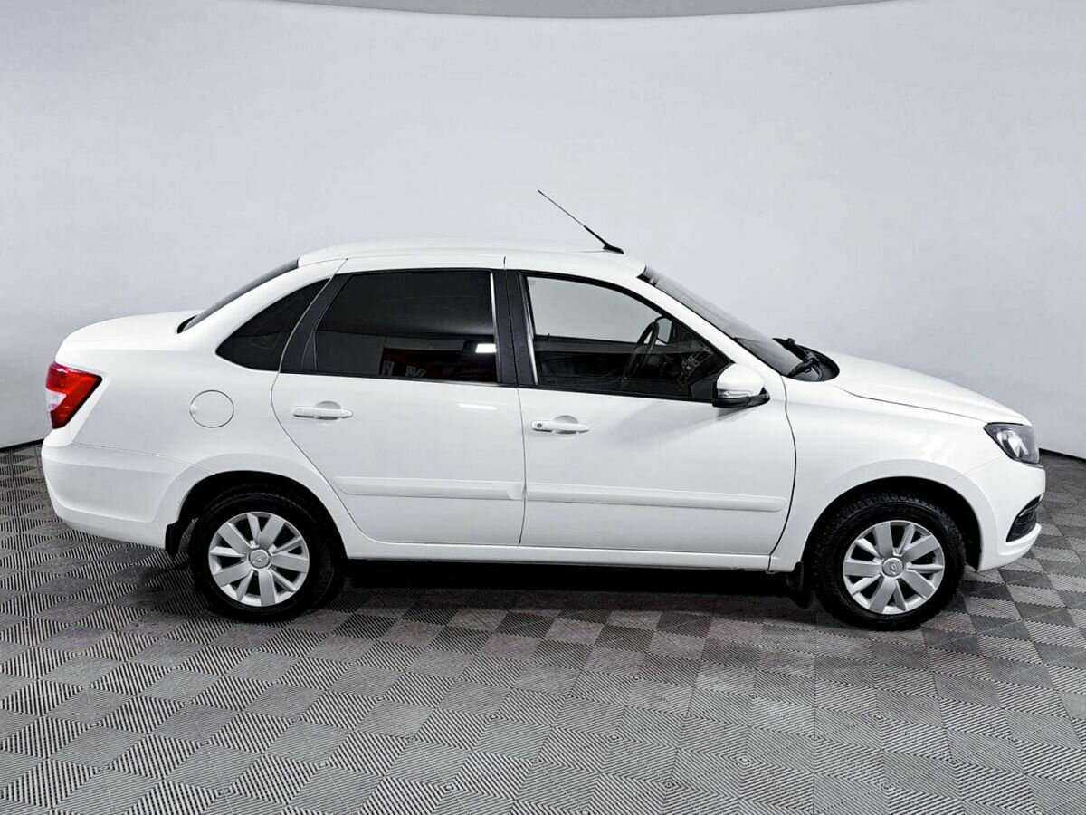 Lada (ВАЗ) Granta б/у, 2020, Механическая. Фото: #3