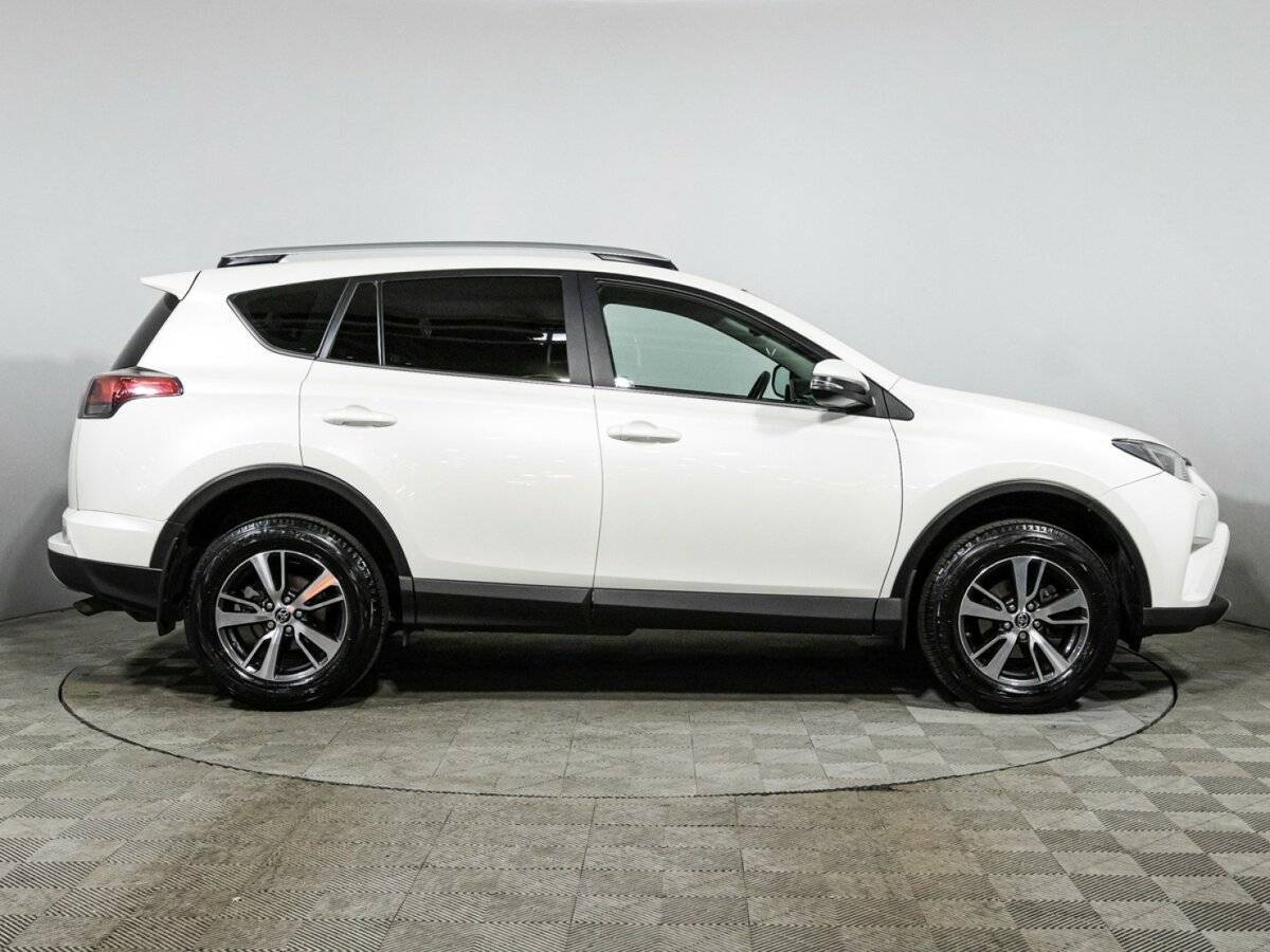 Toyota RAV4 б/у, 2017, Вариатор. Фото: #3