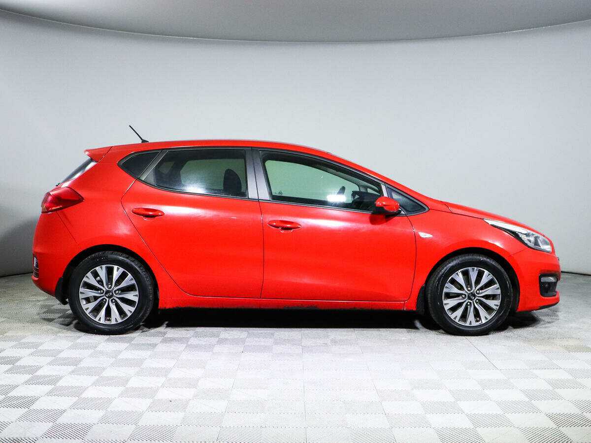 Kia Ceed б/у, 2016, Автоматическая. Фото: #3