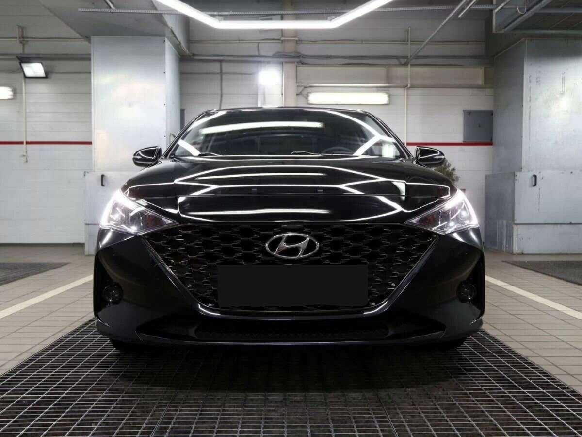 Hyundai Solaris б/у, 2021, Автоматическая. Фото: #2
