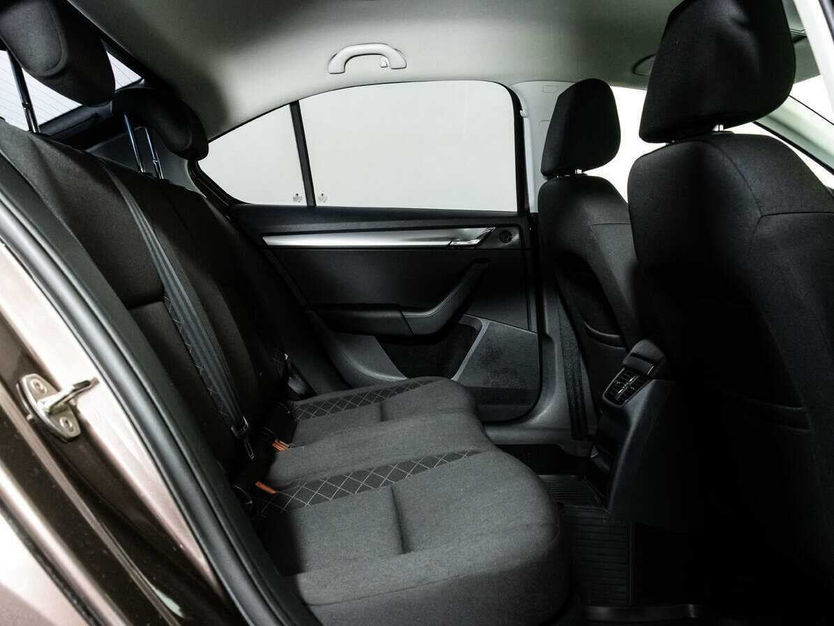 Skoda Octavia б/у, 2020, Механическая. Фото: #10