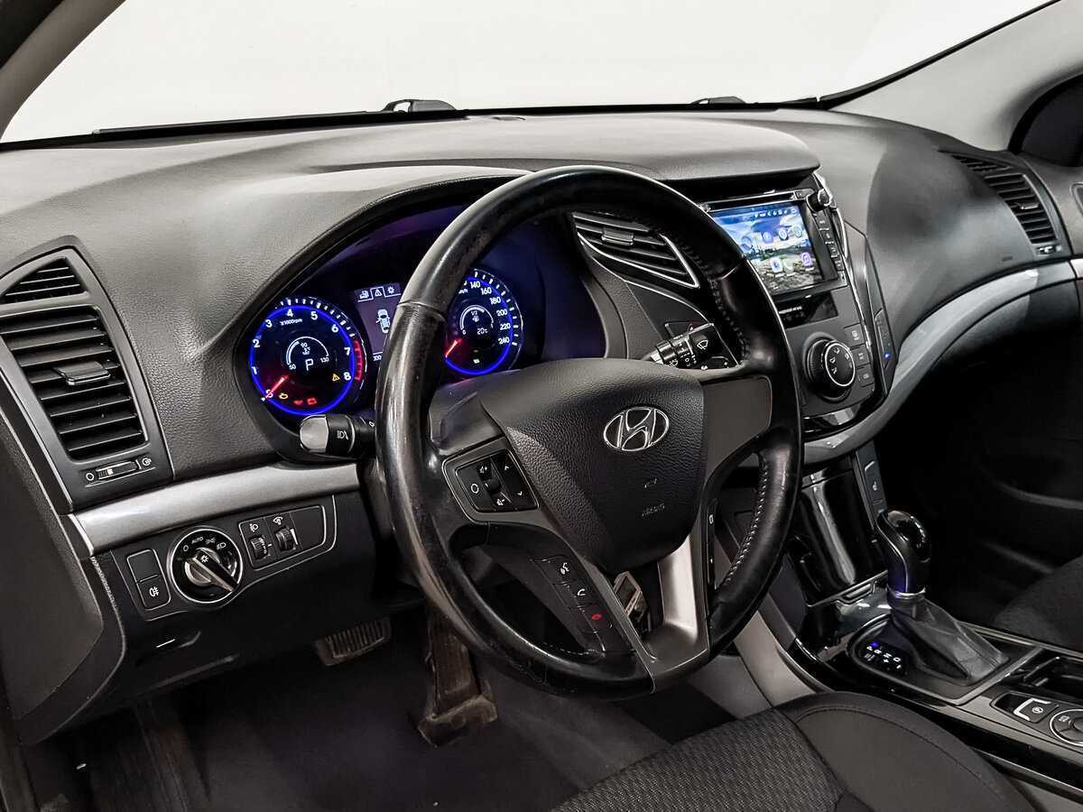 Hyundai i40 б/у, 2015, Автоматическая. Фото: #12