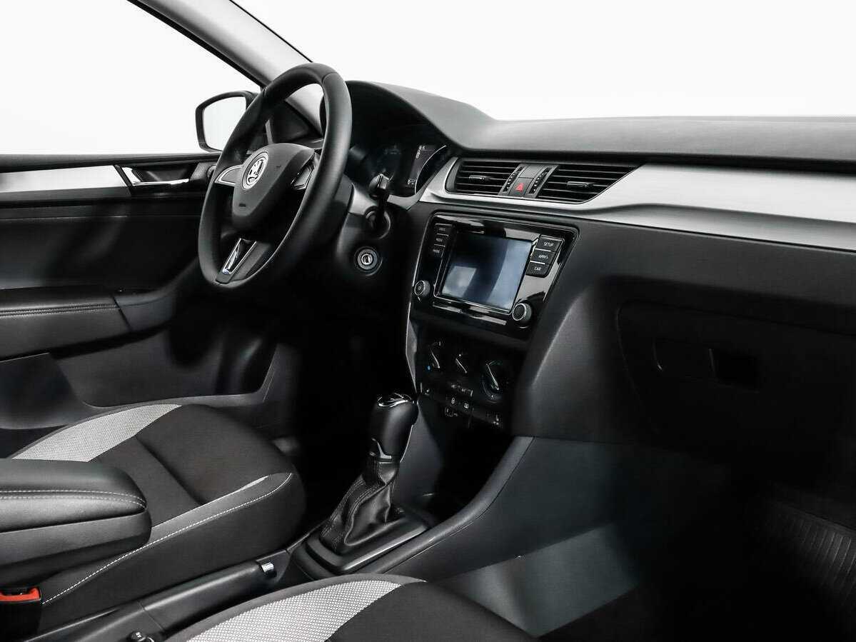 Skoda Rapid б/у, 2018, Автоматическая. Фото: #10