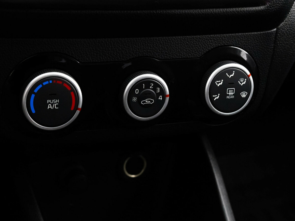 Kia Rio б/у, 2015, Автоматическая. Фото: #8