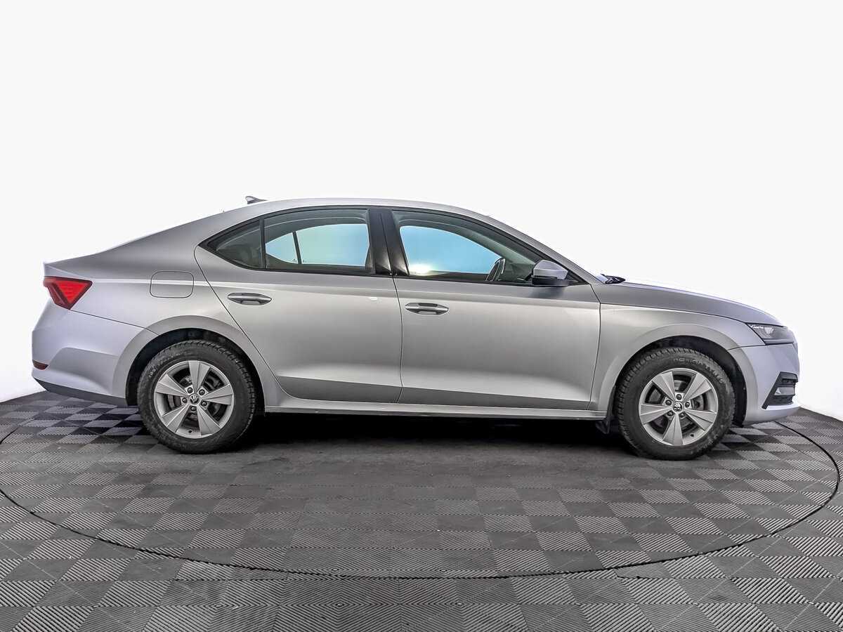 Skoda Octavia б/у, 2021, Автоматическая. Фото: #3
